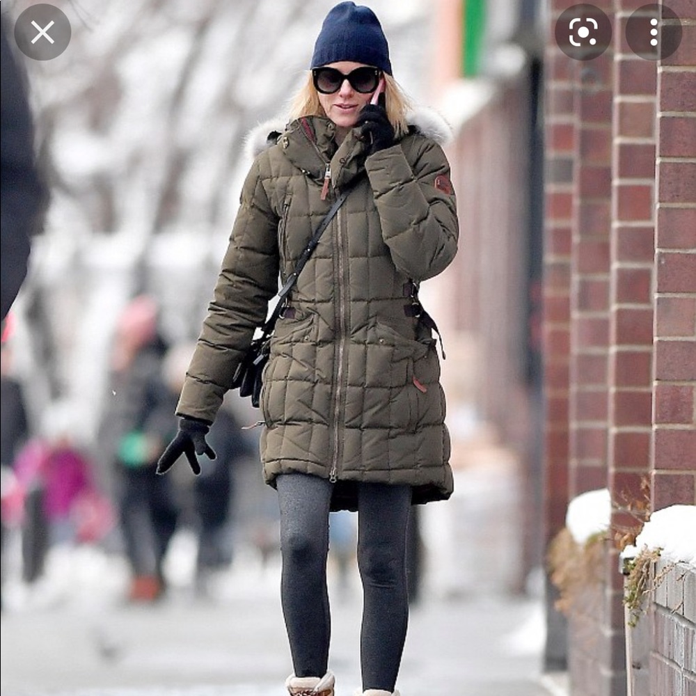 Sorel Conquest Carly Parka Olive green size XS